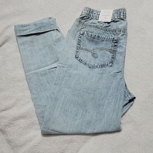 Girlfriend style jeans
